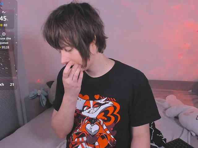 Mothkink's cam show statistics and live stream