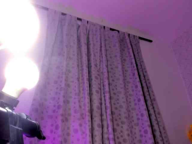 SelenaFox7 Sex Cam Show