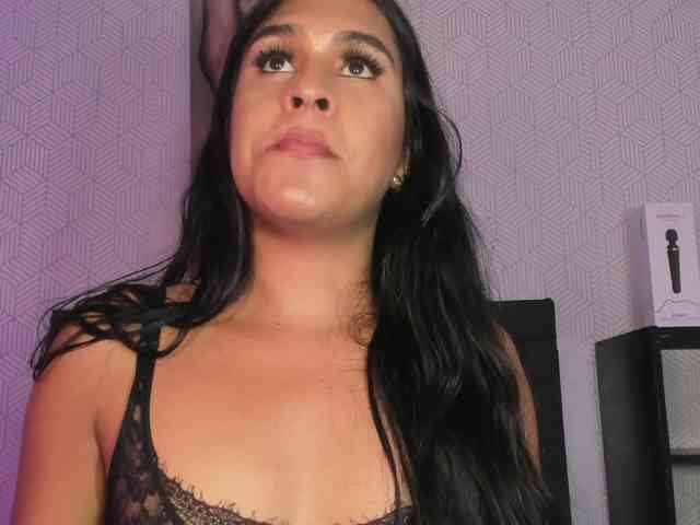 SelenaFox7 Live Webcam on BongaCams