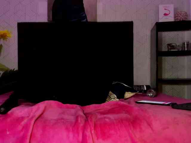 SelenaFox7 Sex Cam Show