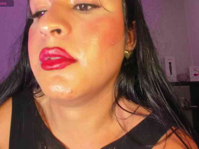 SelenaFox7 Live Webcam on BongaCams