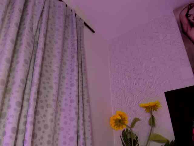 SelenaFox7 Sex Cam Show