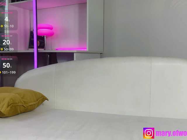 MaryRass live webcam show