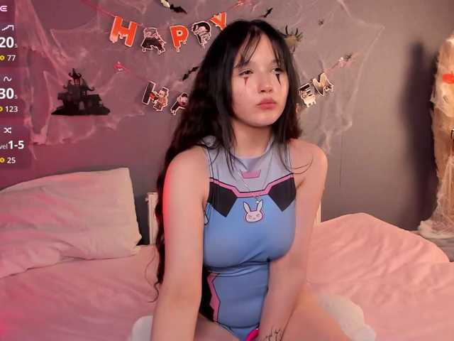 DanasWhsiper live cam on BongaCams