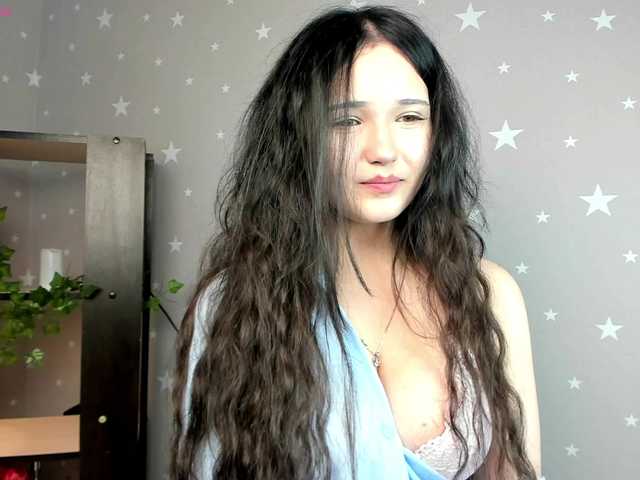 DanasWhsiper live cam on BongaCams