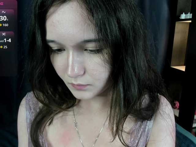 DanasWhsiper live cam on BongaCams