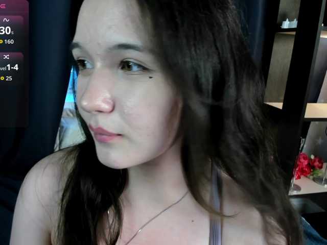 DanasWhsiper live cam on BongaCams