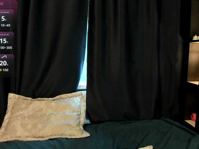 DanasWhsiper live webcam show