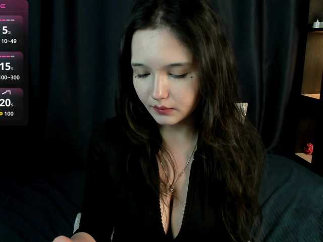 DanasWhsiper live cam on BongaCams