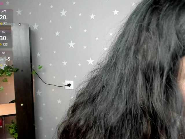 DanasWhsiper live cam on BongaCams