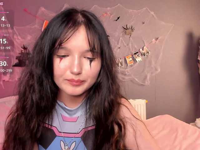 DanasWhsiper live cam on BongaCams