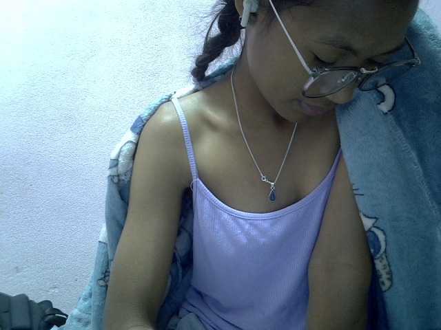 Yalane live cam on BongaCams