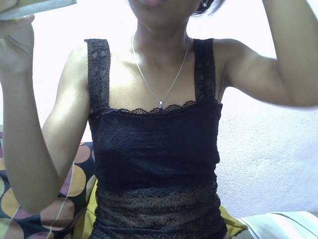 Yalane live cam on BongaCams