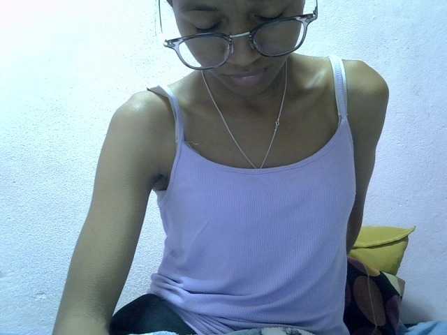 Yalane live webcam show