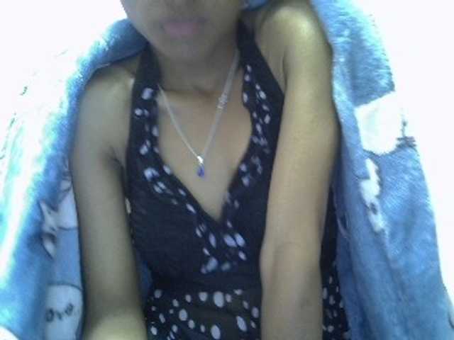 Yalane live cam on BongaCams