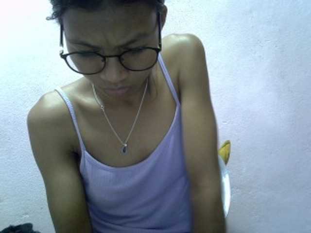 Yalane live cam on BongaCams