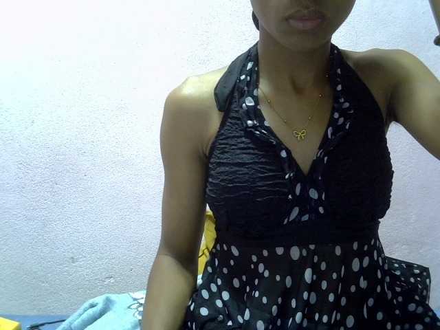 Yalane live webcam show