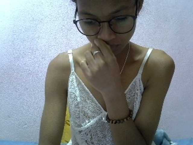 Yalane live cam on BongaCams