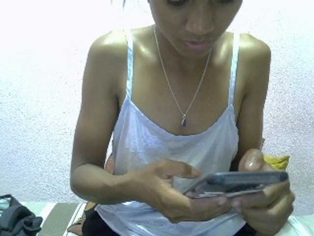Yalane live cam on BongaCams