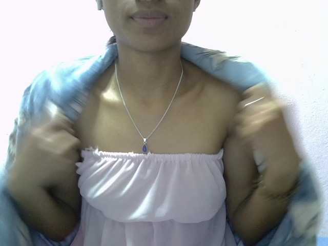 Yalane live cam on BongaCams