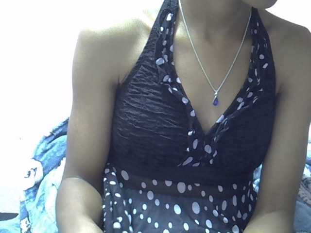 Yalane live cam on BongaCams