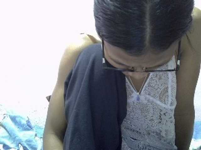 Yalane live cam on BongaCams