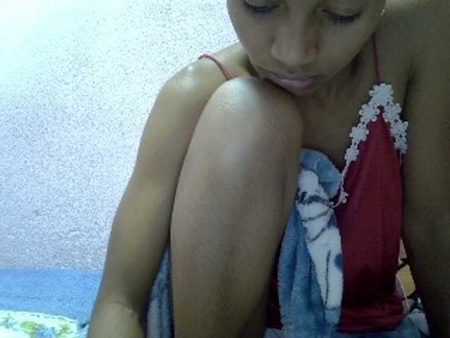 Yalane live cam on BongaCams