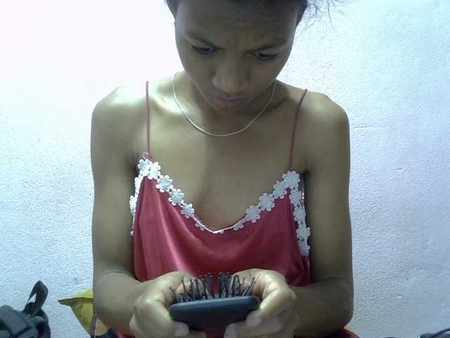 Yalane live cam on BongaCams