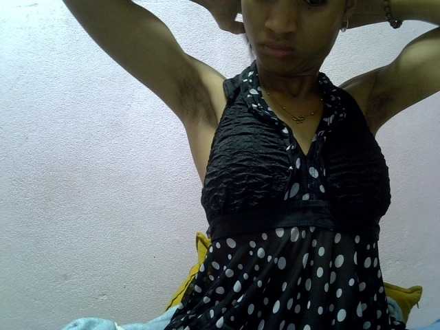Yalane live webcam show