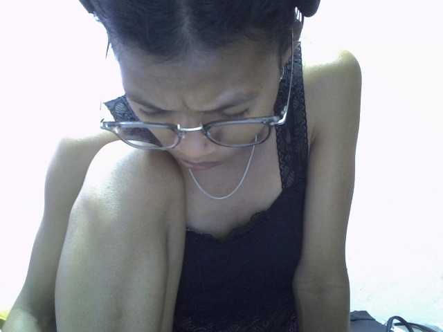 Yalane live cam on BongaCams