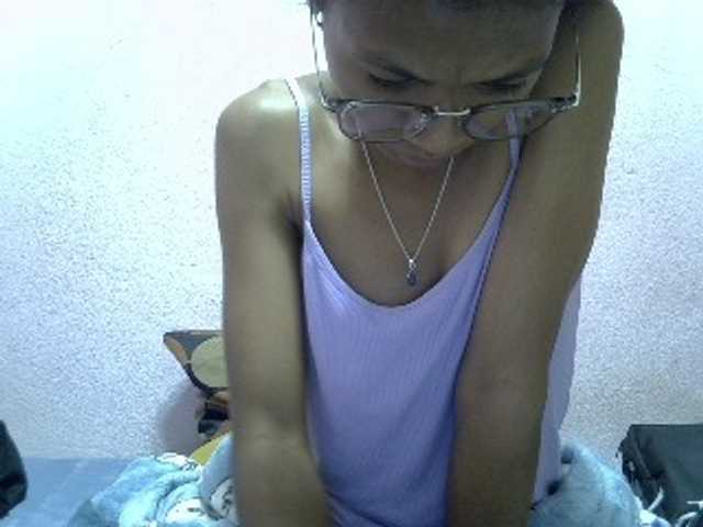 Yalane live cam on BongaCams
