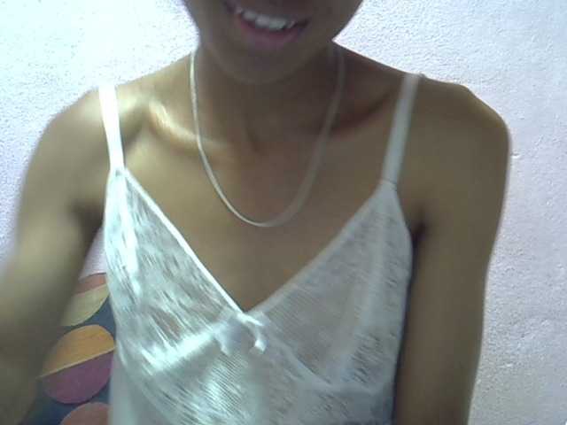 Yalane live cam on BongaCams