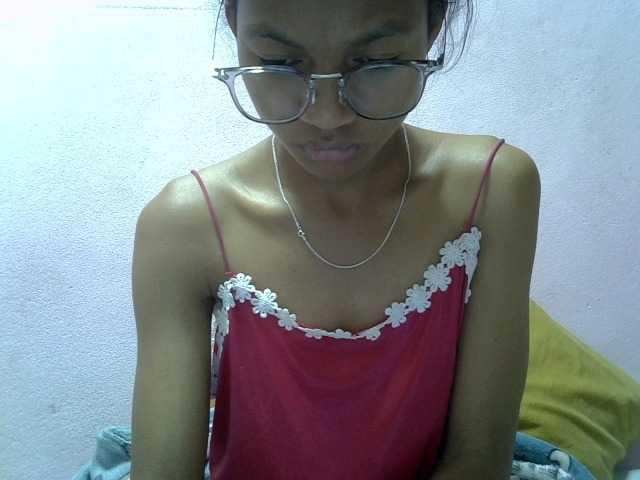Yalane live cam on BongaCams