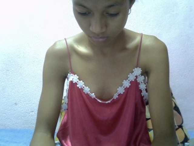 Yalane live cam on BongaCams
