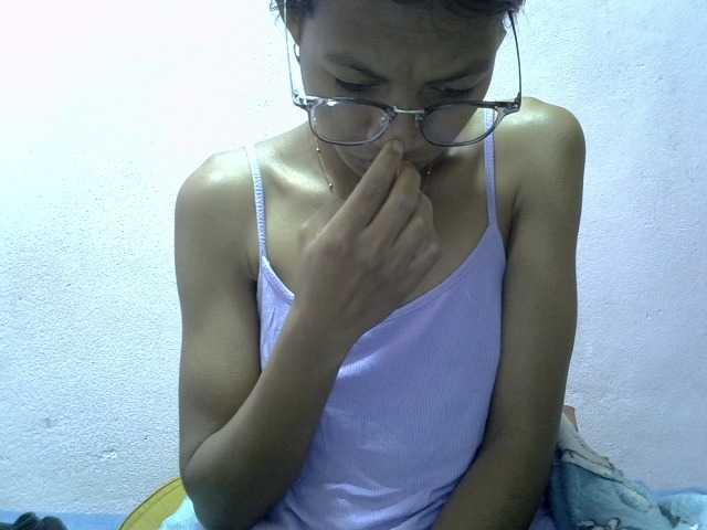 Yalane live webcam show