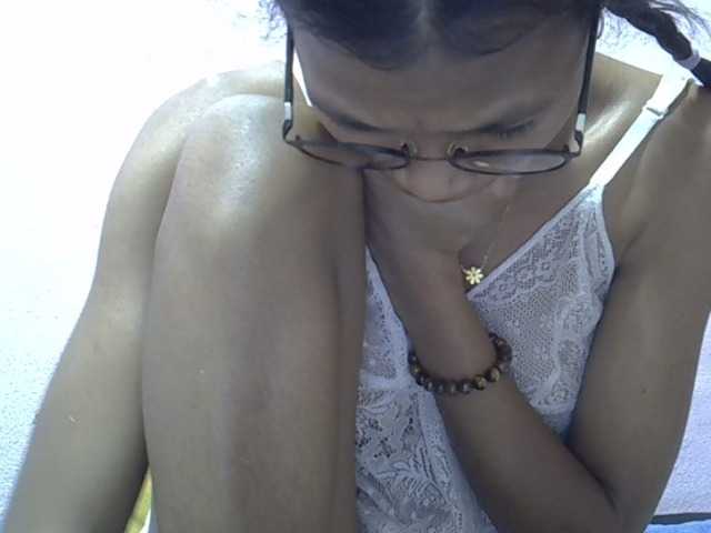 Yalane live cam on BongaCams