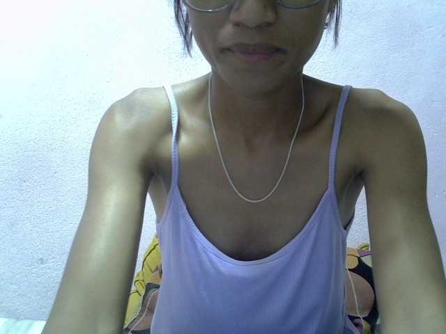 Yalane live cam on BongaCams