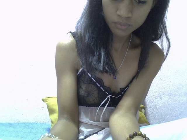Yalane live cam on BongaCams