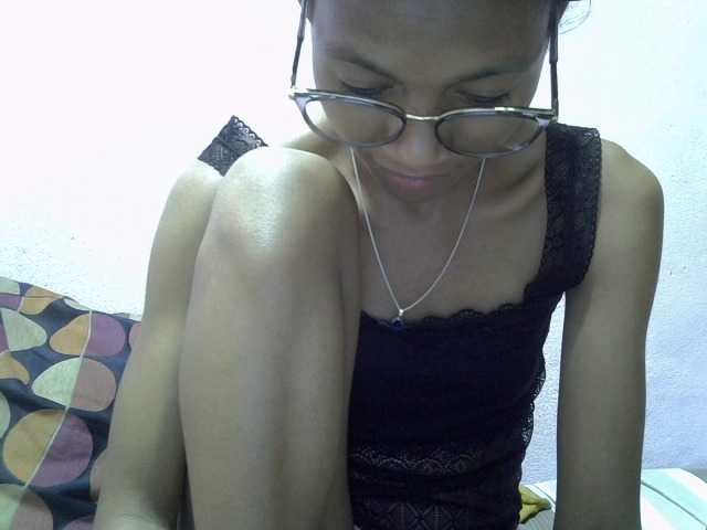 Yalane live cam on BongaCams