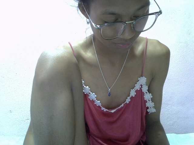 Yalane live cam on BongaCams