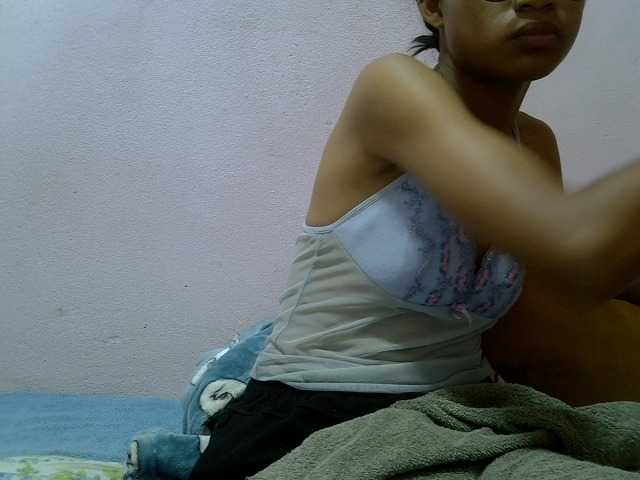 Yalane live cam on BongaCams