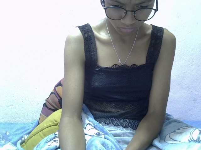 Yalane live cam