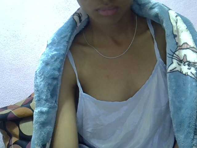 Yalane live webcam show