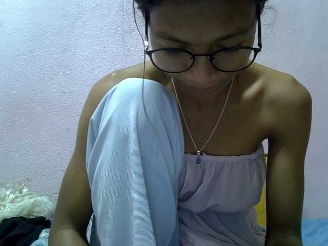 Yalane live cam on BongaCams