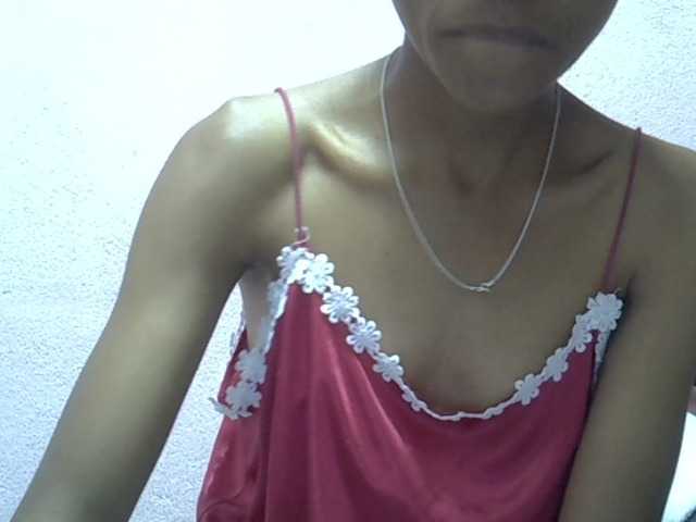 Yalane live cam on BongaCams