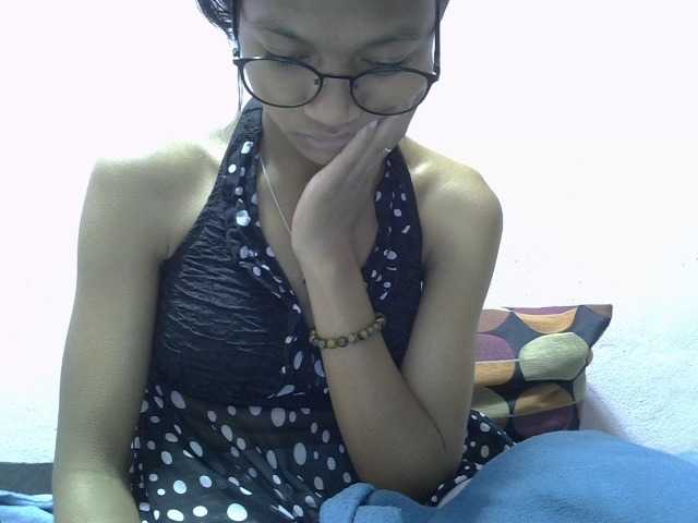 Yalane live cam on BongaCams