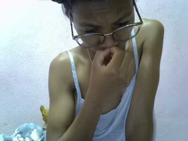 Yalane live cam on BongaCams