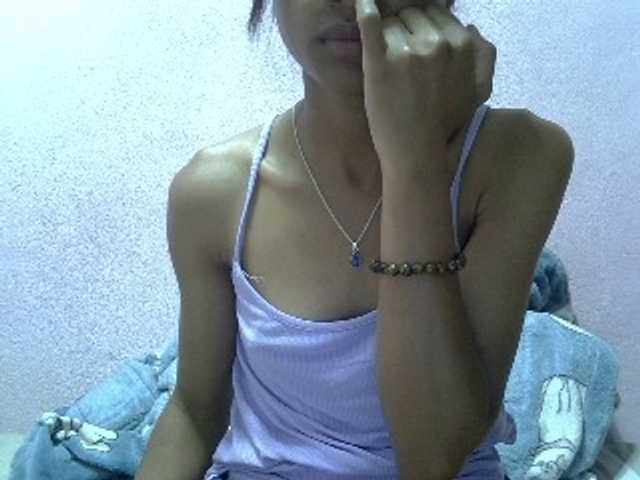 Yalane live cam on BongaCams