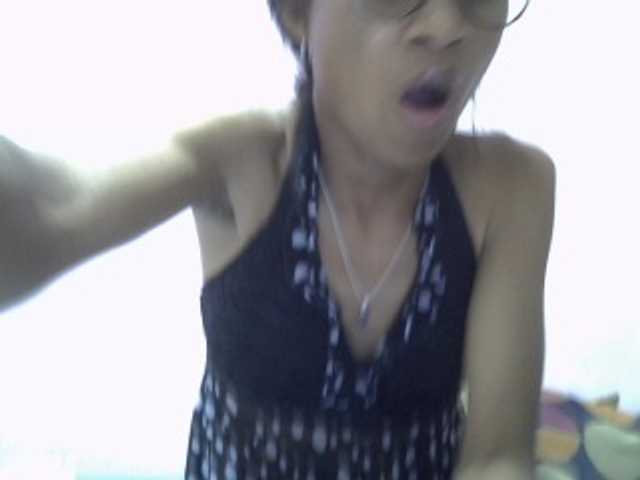 Yalane live cam on BongaCams