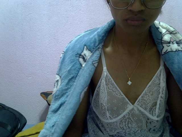 Yalane live cam